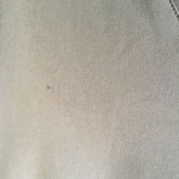 Scrub top size small ‘Med couture’ quick dry stretchy top grey teal boot cut - Picture 3 of 6